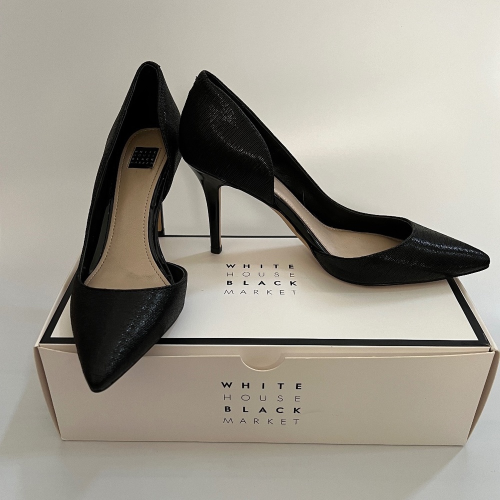 White House Black Market (WHBM) black leather pump, Size 7.5